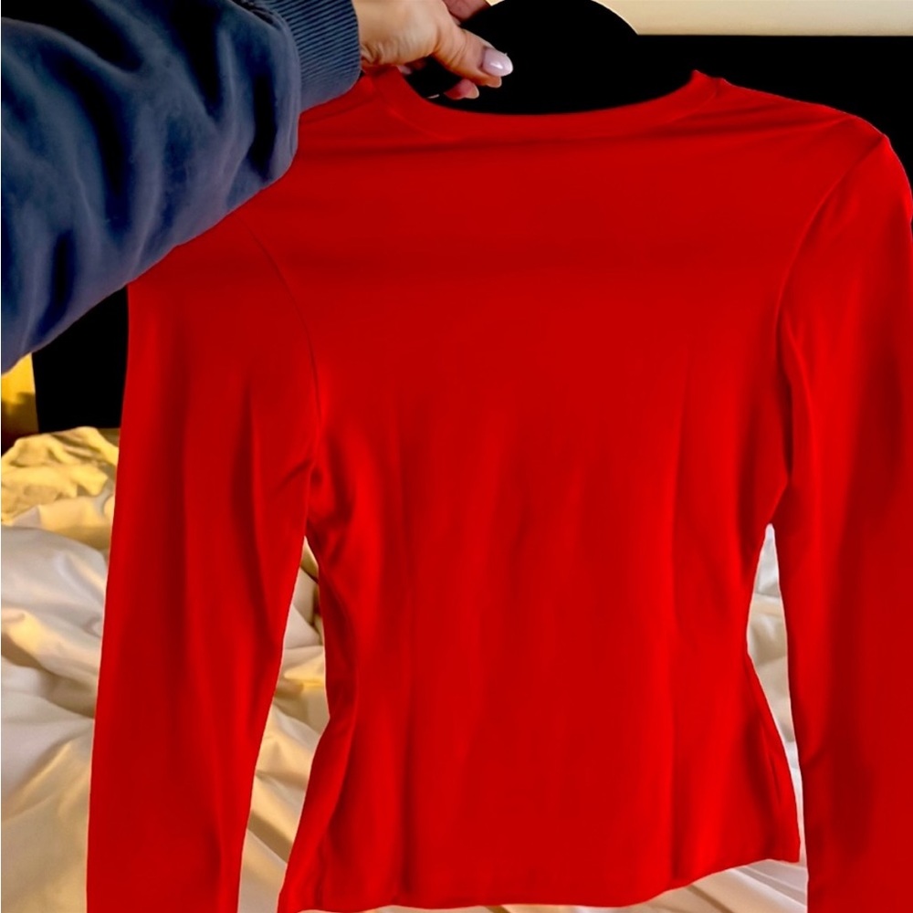 SKIMS brand new limited edition, long sleeve cotton jersey tee - RED - NWT